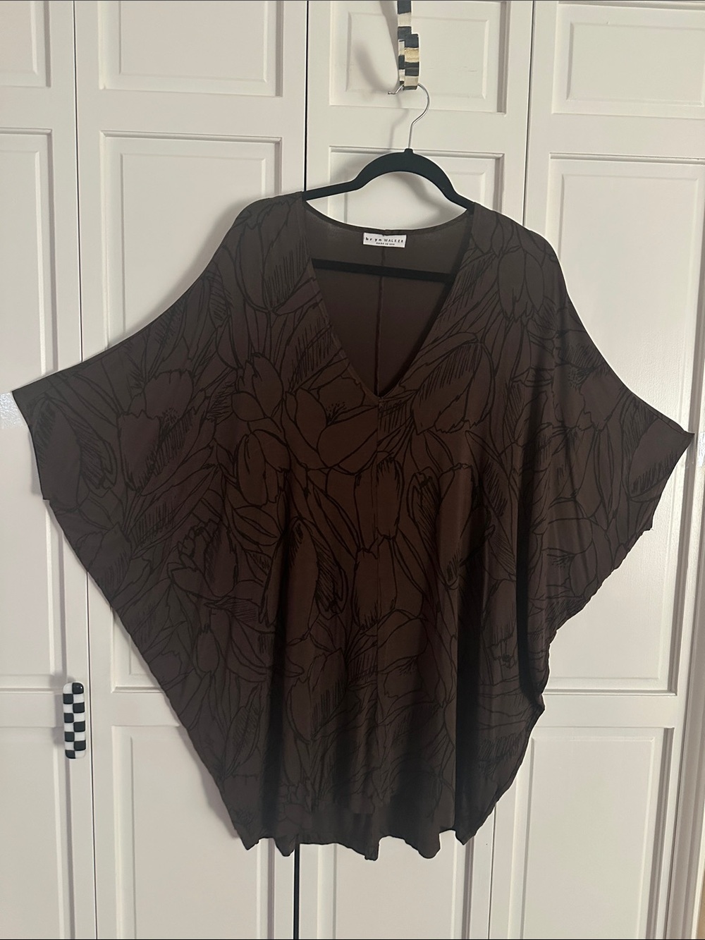bryn WALKER Brown Floral V-Neck Batwing Tunic Top, Size S